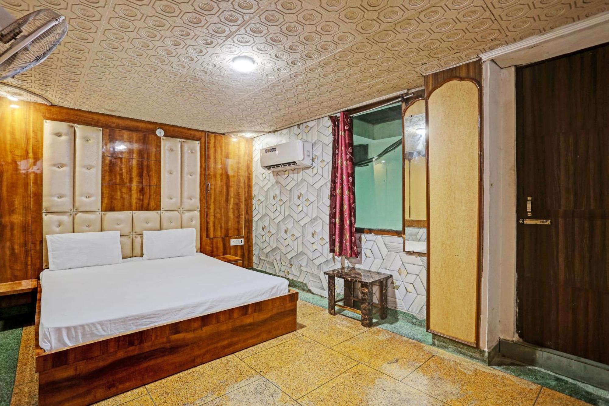 Hotel O Saffron Night Stay Amritsar Bagian luar foto